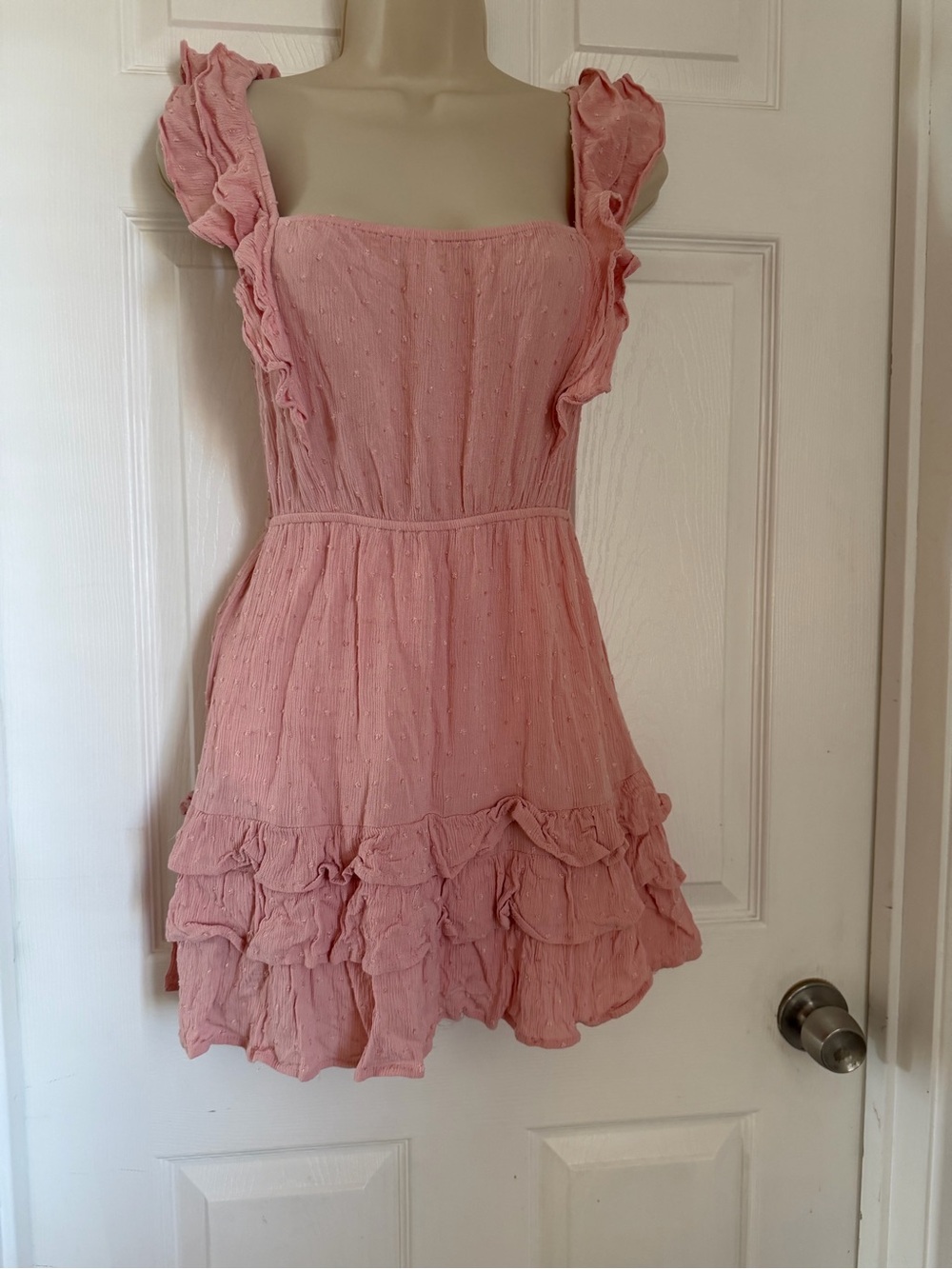 NWOT ILLA ILLA Blush Pink Swiss Dot Ruffle Mini Dress Open Back Tie Size Small